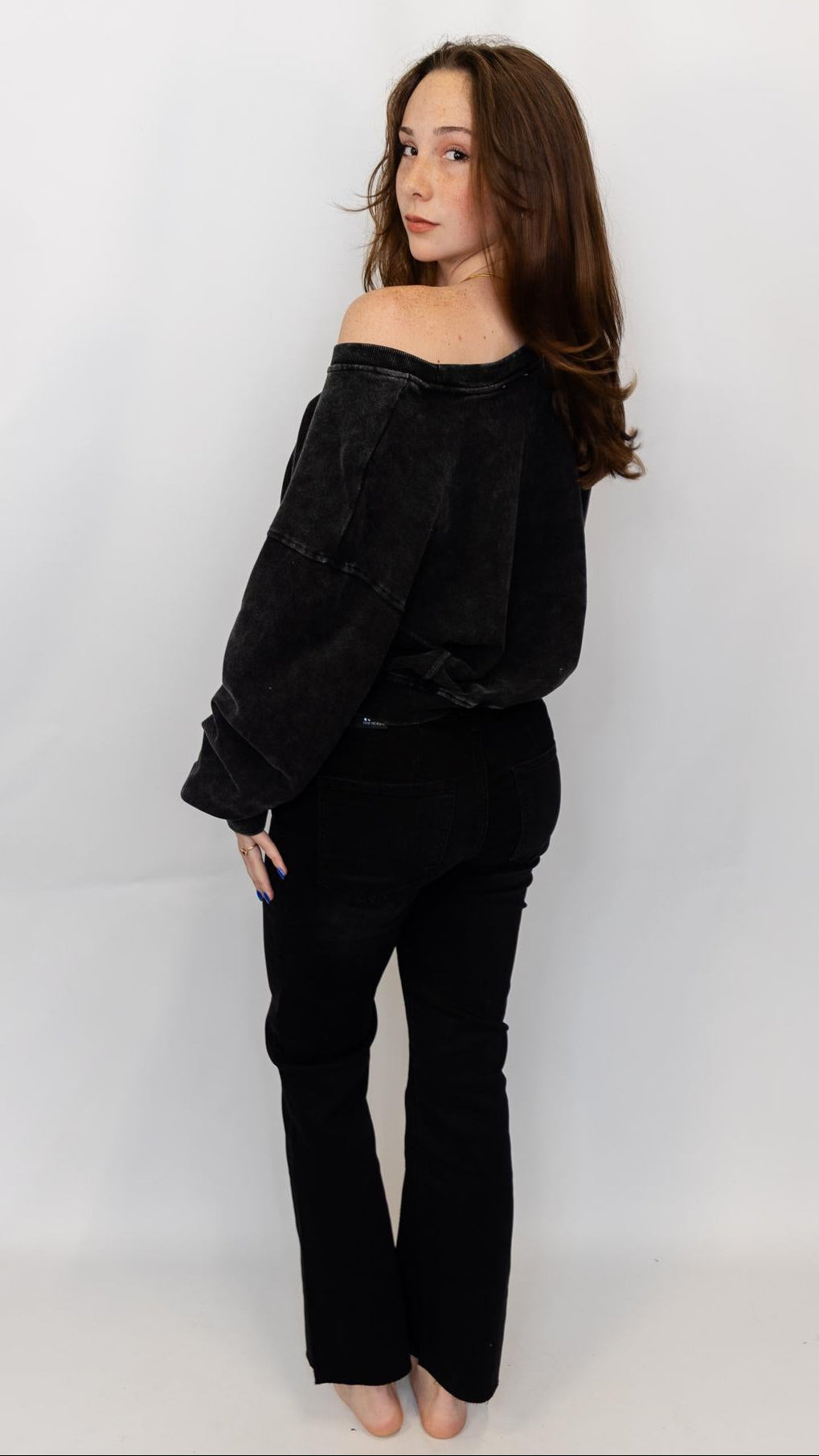 Snow Wash V-Neck Sweatshirt