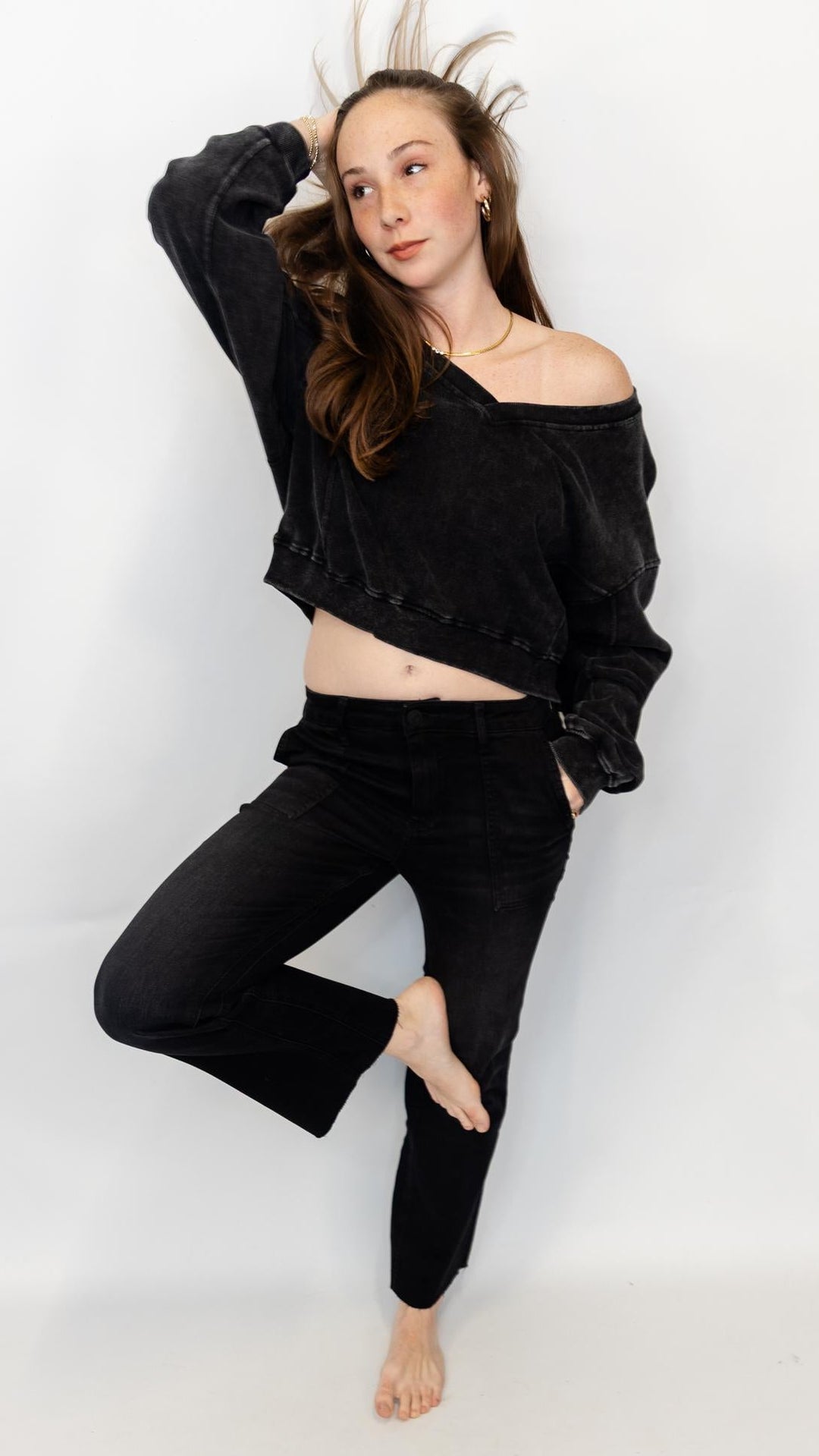 Snow Wash V-Neck Sweatshirt