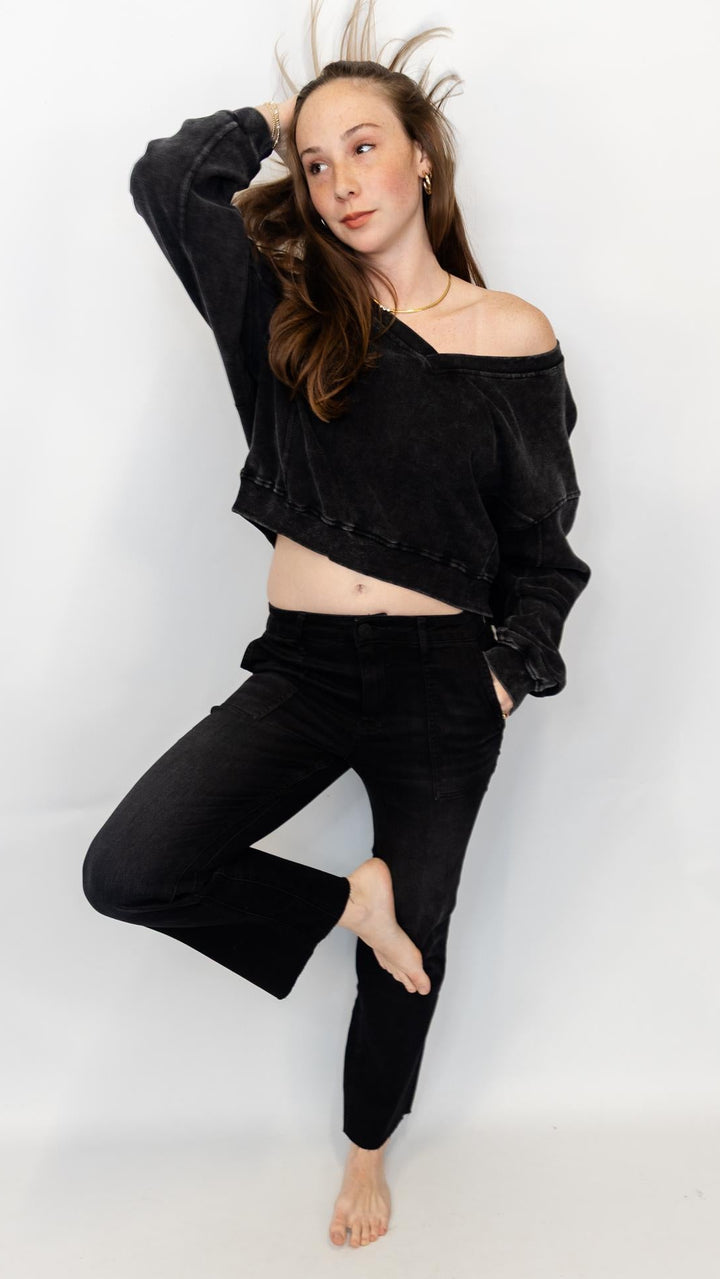 Snow Wash V-Neck Sweatshirt