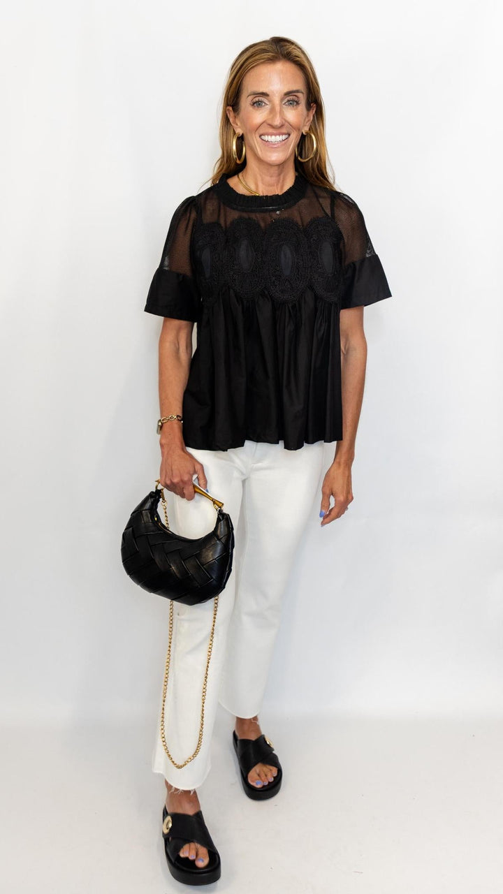 Mesh Combined Applique Top