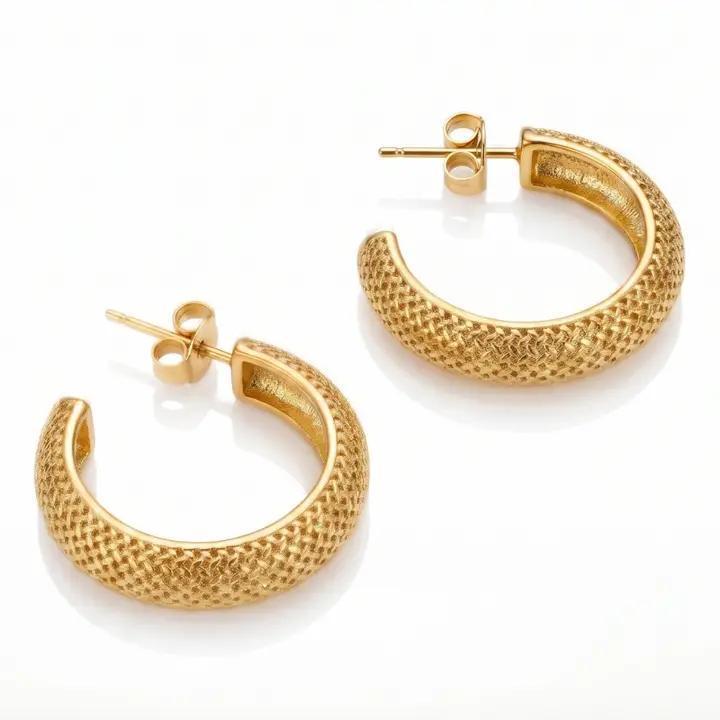 Gold Thin Scales C-Hoop