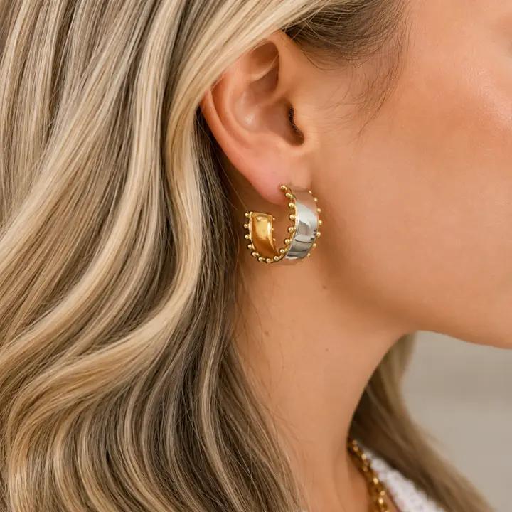 Two-Tone Wide C-Shape Hoop