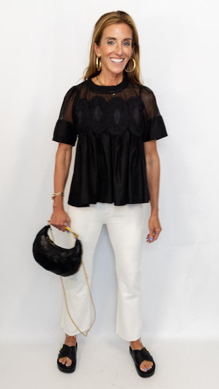 Mesh Combined Applique Top