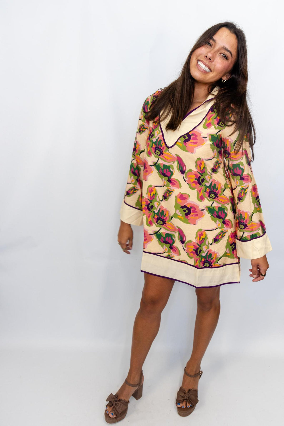 Floral Contrast Trim Shift Dress
