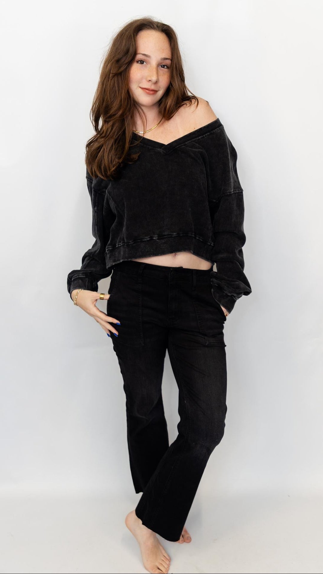 Snow Wash V-Neck Sweatshirt