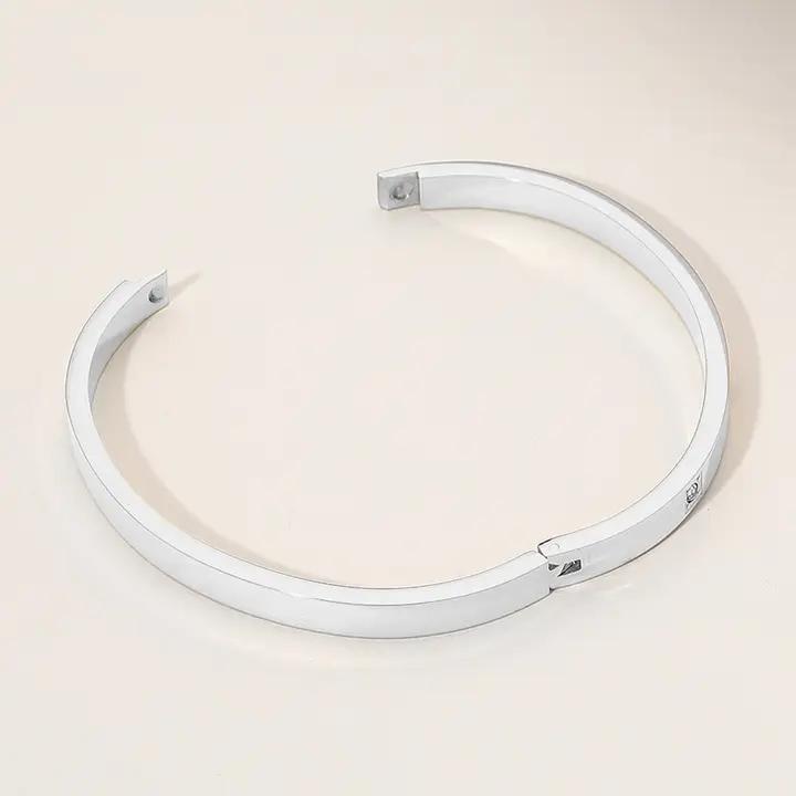 Stainless Steel Stone Paved Pointed Hinged Bangle Bracelet