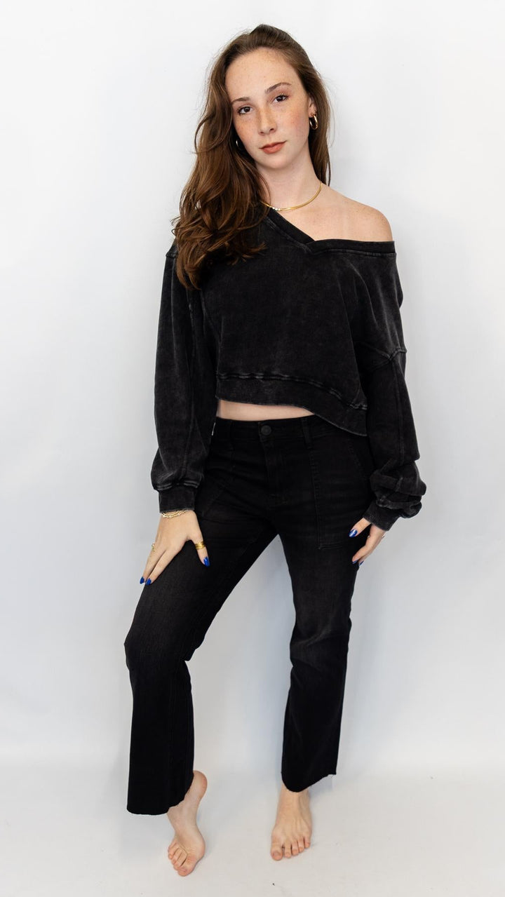 Snow Wash V-Neck Sweatshirt