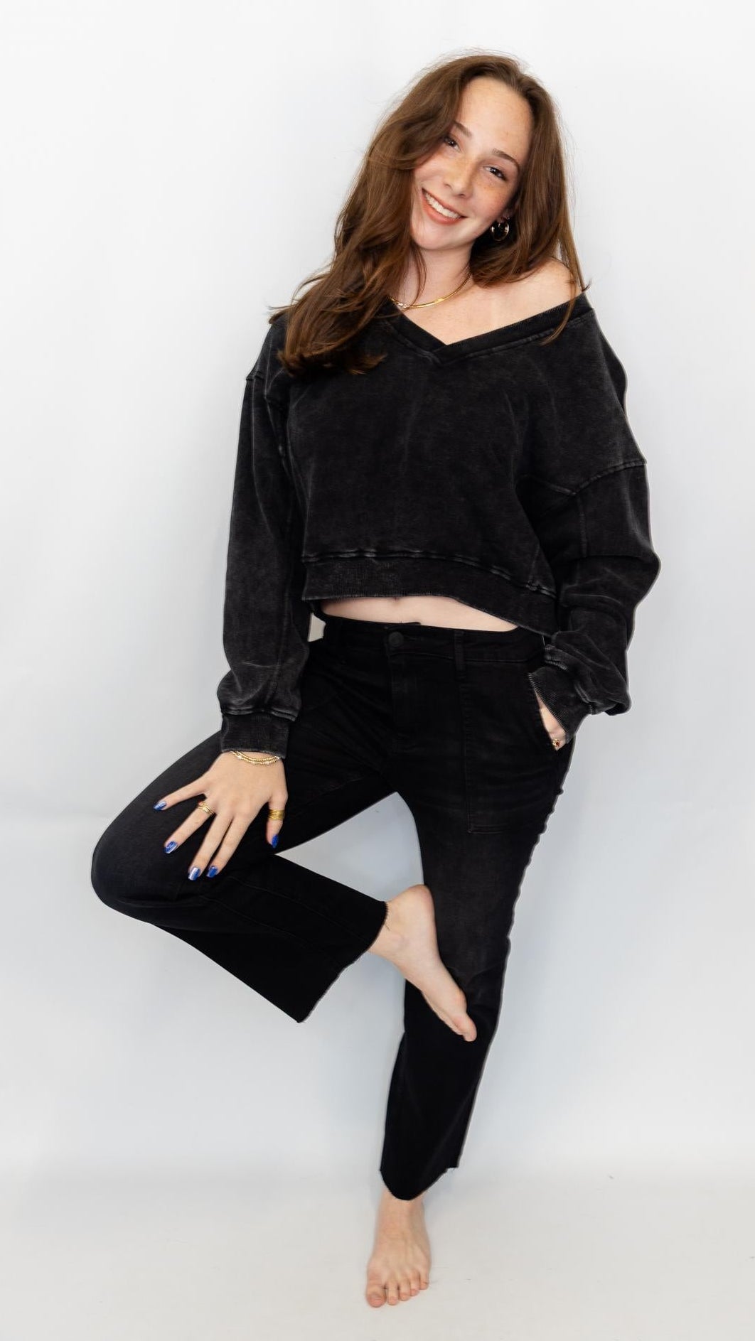 Snow Wash V-Neck Sweatshirt